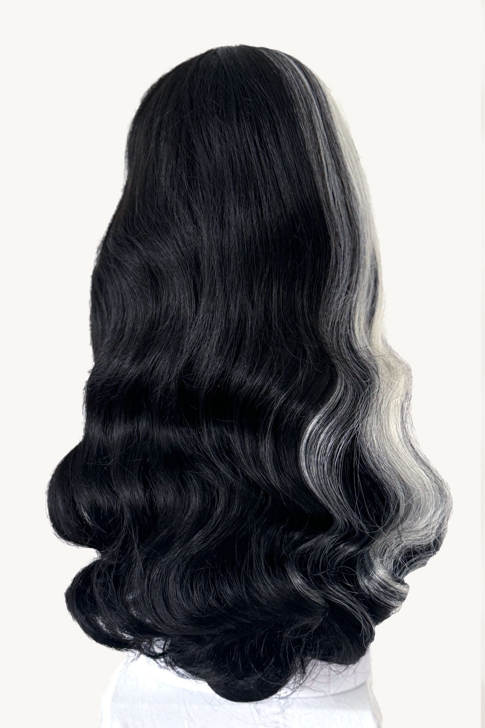 Black 1950s wig best sale