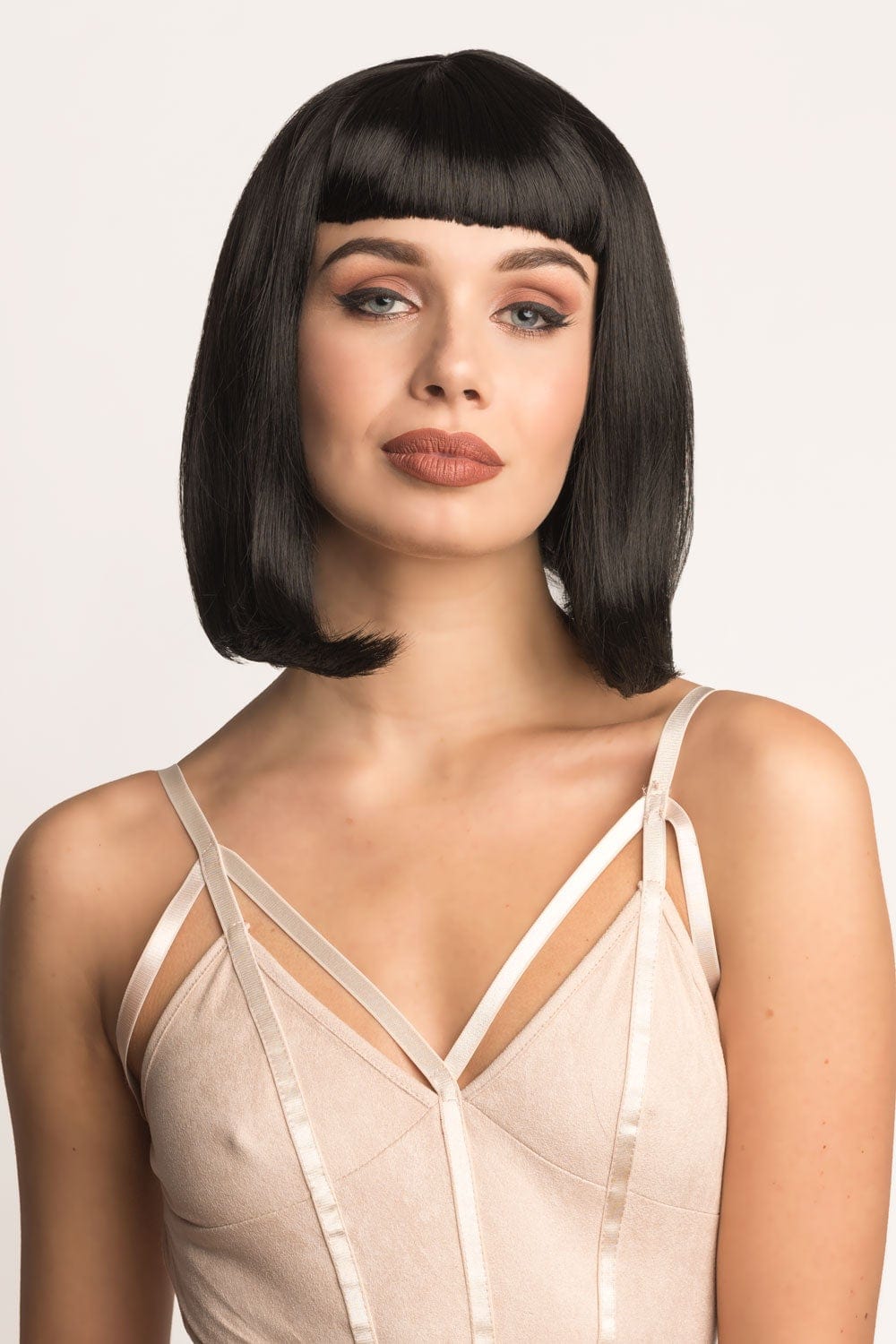 Annabelle's Wigs synthetic wig Black long bob wig with a short retro-style fringe: Beth