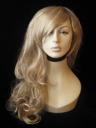 Annabelle's Wigs synthetic wig Light blonde wig with big loose curls, extra long: Eva